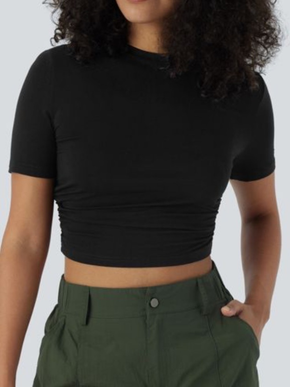 HALARA Round Neck Short Sleeve Ruched Casual Crop Tee